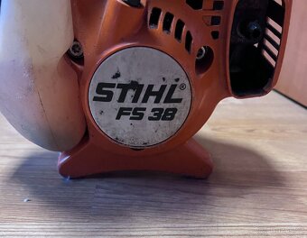 Křovinořez stihl FS 38 - 3
