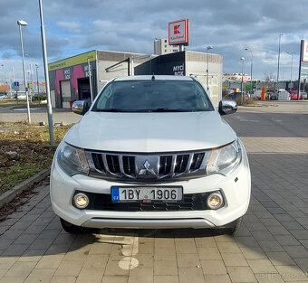 Mitsubishi L200 2,5 L - 3