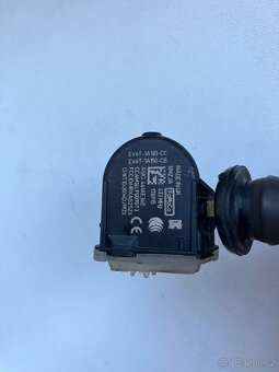 Ford čidla tlaku v pneumatikách - TPMS - 3