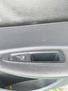 Citroen c4 dveře zadní pravé rv2007 - 3