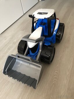 Velký sklápěč Wader Gigant a traktor Lena - 3
