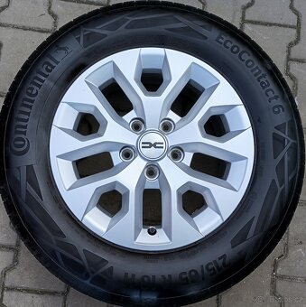 Originál sada disků Dacia Duster 5x114,3 R16 - 3