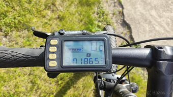 Elektrokolo EASYBIKE MI5 27,5" černo-žluté - 3