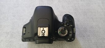 Canon EOS 600D exif 5100 snímků Japan - 3