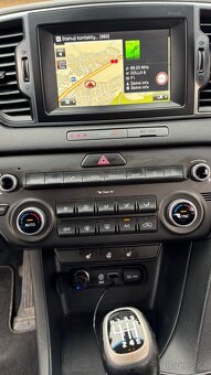 Kia Sportage2.0 CRDi, 4X4, odpočet DPH - 3