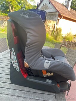 Autosedačka Britax Römer Safefix - 3