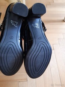 Nové lakové lodičky s páskem Baťa Insole 38 - 3
