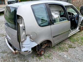 Škoda Romster 1.4TDI 59kw BNV prodám dily - 3