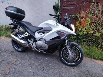 Honda VFR 800 X VFR800X Crossrunner - 3
