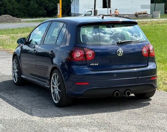 VW Golf R32 mk5 - 3