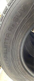 Prodám zimní pneu 235/65 R17 Nokian Hakkapelitta SUV - 3