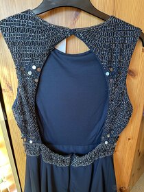 Flitrované plesové šaty s odhalenými zády vel. S - 3