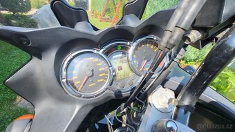 Suzuki V-Strom DL 1000 - 3