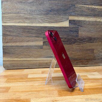 IPhone 13 256GB, červený (12 měsíců záruka) - 3