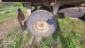 Traktorový přívěs 8t - 3