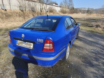 Škoda Octavia 1.6i - 3