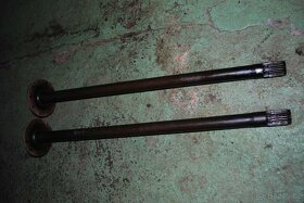 Avia - poloosa zadní nápravy - 3