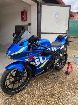 Suzuki GSX-R125 - 3