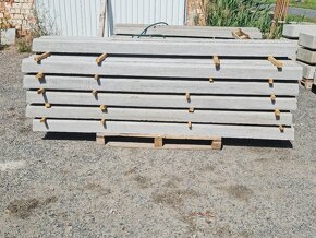 Betonový plot . KRATKA ČEKACI LHŮTA - 3