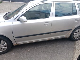 Auto na díly nebo doject - 3