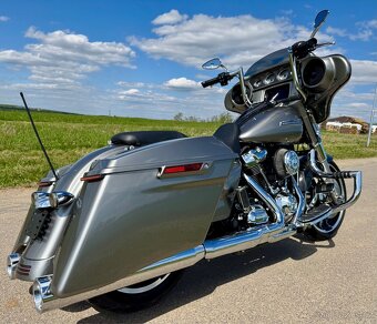 Harley-Davidson Street Glide 107 (2023) - 3