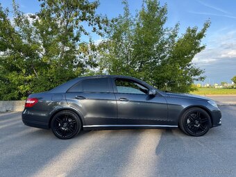 Mercedes Benz E-Class w212 350 CDI - 3
