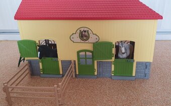 Schleich 42485 Horse Club Koňská stáj - 3