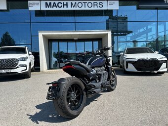 Nový Triumph Rocket 3 GT STORM perfektní zánovní stav - 3