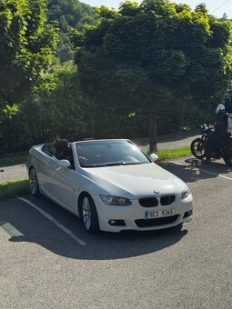 BMW 330d 2008 cabrio ČR 3 majitel - 3