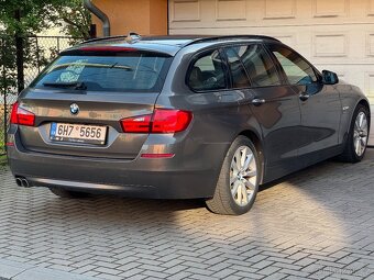 BMW 5 F11 touring 530d 190 kW xDrive Individual - 3