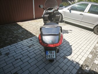 Prodám Piaggio x 8 streed - 3