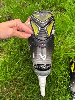 Brusle Bauer Vapor x4 Jr velikost 2 - 3