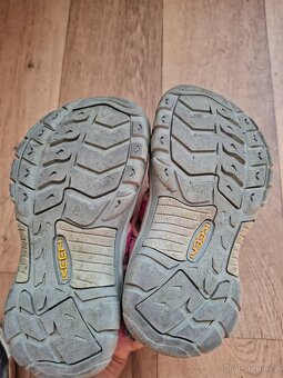 Keen letní vel.29 - 3