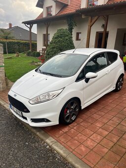 Ford fiesta ST 1,6 134 kw 2016 - 3