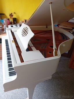 Klavír PETROF model V (160cm) - 3