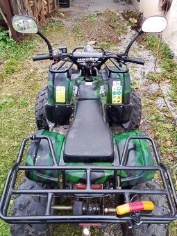 Terénní maskáčová čtyřkolka - 3