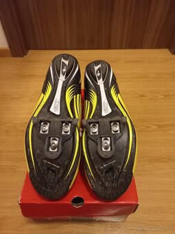 TRETRY SPECIALIZED S-WORKS  46,5 - 3