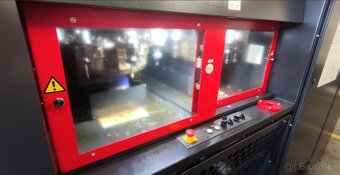 Obráběcí centra - pětiosá MCU 700V - 3