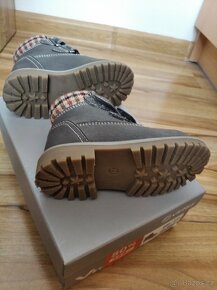 dětské zimní boty vel. 21, zn. Vty - 3