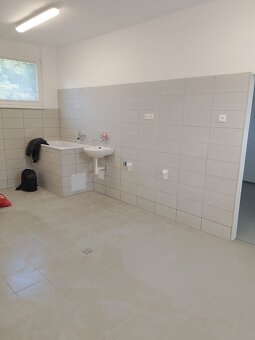 Zednik/Obkládač - 3