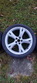 Alu kola Audi - 8,5Jx19 H2 ET 32 - 3