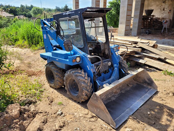 Smykový nakladač UNC 750 na prodej - 3