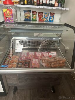 Chladici vitrína se stojanem 175L - 3
