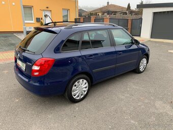 Škoda Fabia II combi 1.2TSI(BENZÍN),r.v.12/2013,pěkný stav - 3