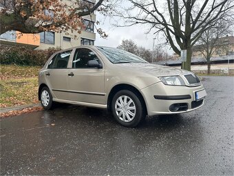 Škoda Fabia 2006 1.Majitel 79tis km Garážovaná - 3