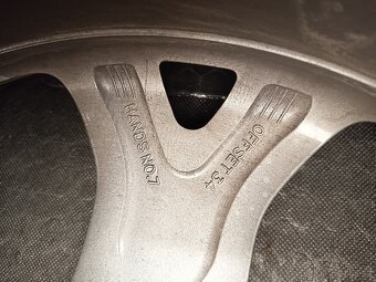 Slitinový disk Kia Stinger - 3