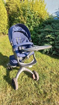 Stokke Xplory 3v1 + iZi základna (Deep Blue) - 3