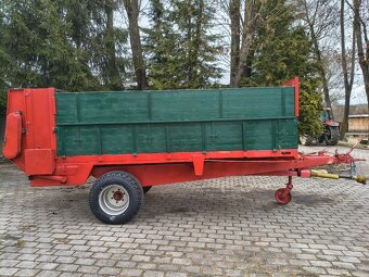 Rozmetadlo hnoje 6,5t - 3