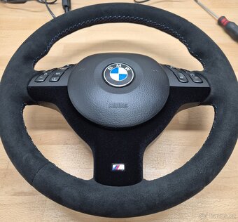 Volant BMW M3 E46 Alcantara + Flok - 3
