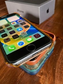 iPhone 8 64GB - 3